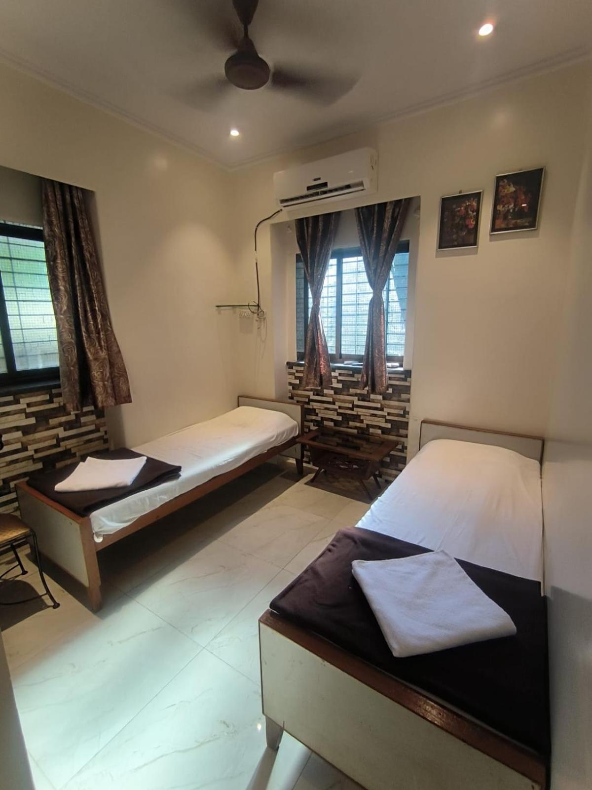 Hotel Rupali Mumbai Exterior photo